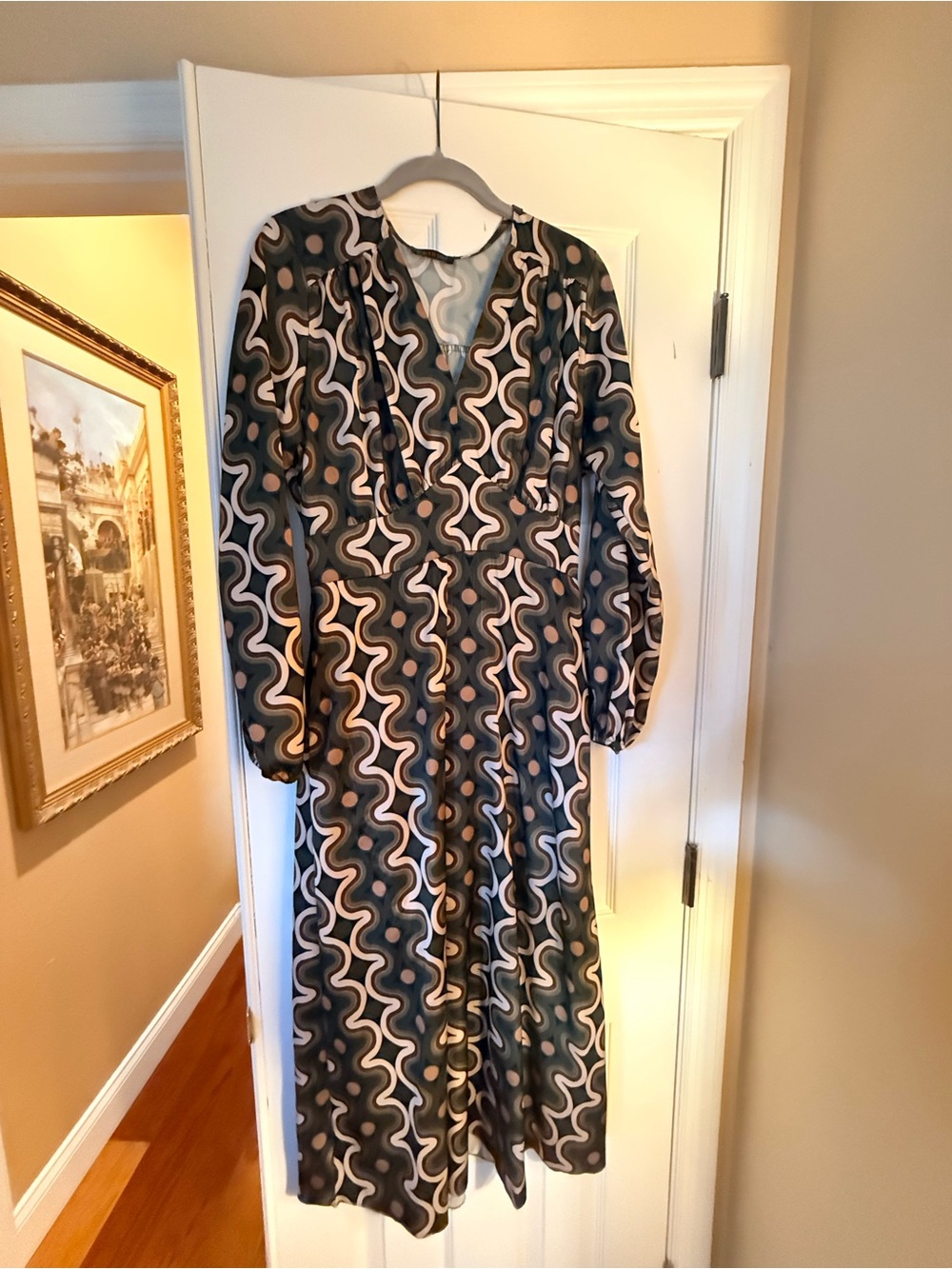Geometric Wave Maxi Dress - Green and Cream